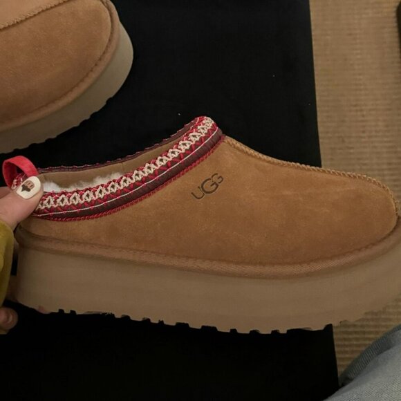 UGG TASMAN SLIPPERS CHESTNUT NEW - Picture 2 of 8